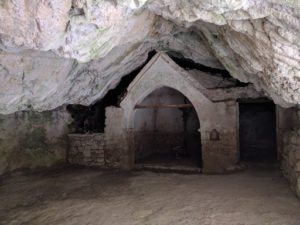 grotta dei frati
